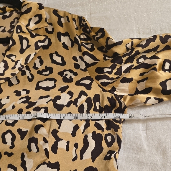 Lafayette 148 New York Black and Cream Long Sleeve Button Down Shirt - Picture 10 of 14